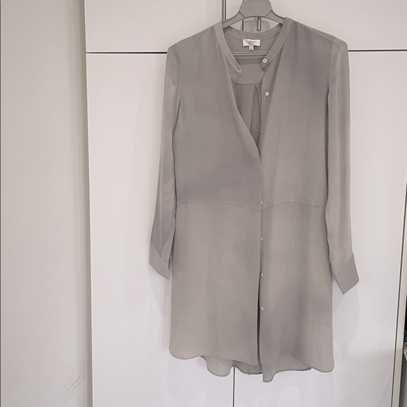 Wilfred (Aritzia) Bossut Shirt Dress โข 100% Silk โข Size XS - Gray - Picture 6 of 16